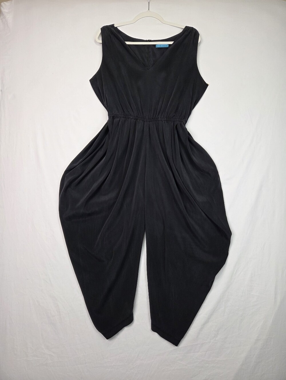 Alice + Olivia Black Silk Blend Draped Harem Jumpsuit Sleeveless Elastic Waist L